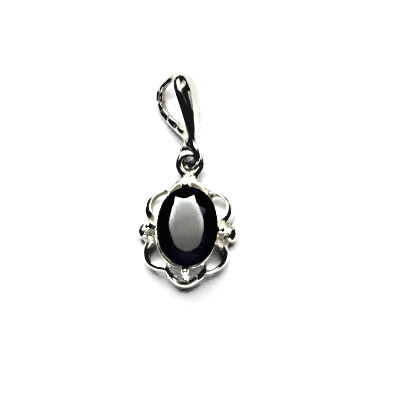 Stříbrný přívěsek, přírodní černý spinel, P 1140/22