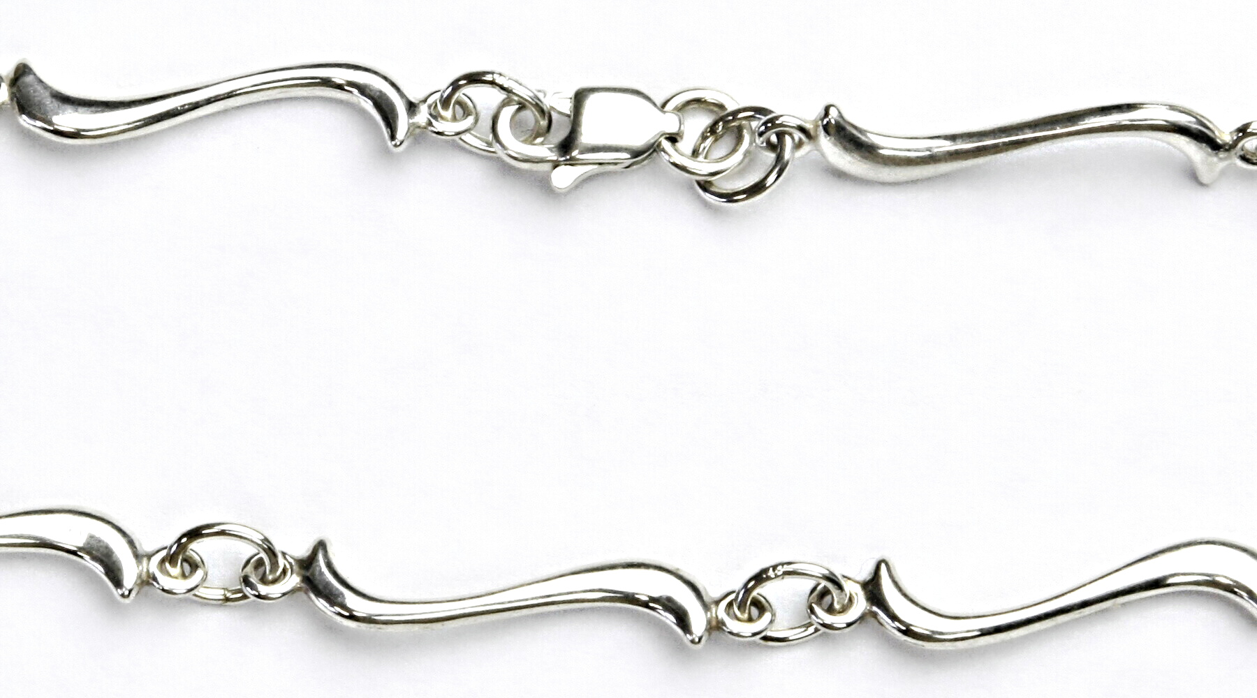 Elegantní stříbrný náramek R 1227
