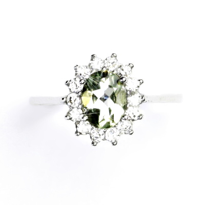 Stříbrný prsten, přírodní green ametyst, čiré zirkony, Kate, T 1507