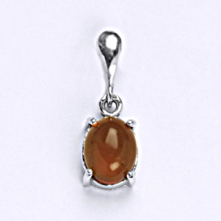 Stříbrný přívěšek s tmavým jantarem 9 x 7 mm,přívešek ze stříbra P 1244/22