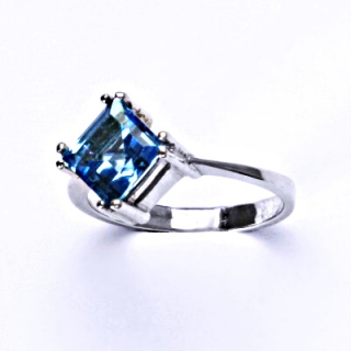 Stříbrný prsten,přírodní topaz swiss,prstýnek ze stříbra, T 1258