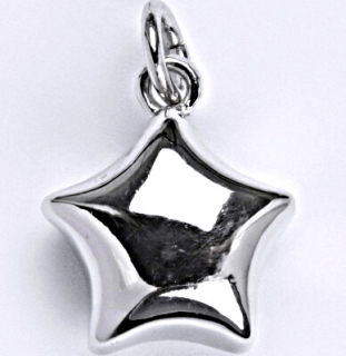 Stříbrný přívěšek, hvězda,přívěšek ze stříbra, 9,45 g