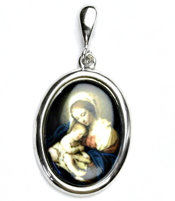 Stříbrný přívěsek, Madona s dítětem Smuteční, skleněná madonka, M-10, P 1492