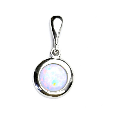 Stříbrný přívěsek, syntetický bílý opál, přívěsek s opálem, 7 mm P 1472