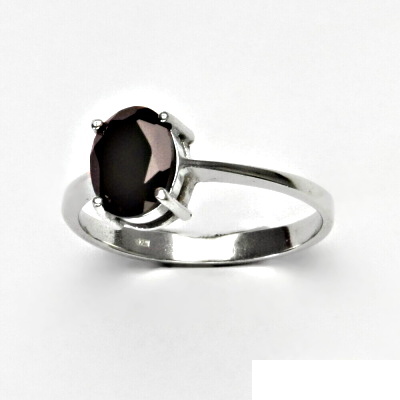 Stříbrný prsten, přírodní černý spinel (pleonast), prstýnek ze stříbra, T 1244