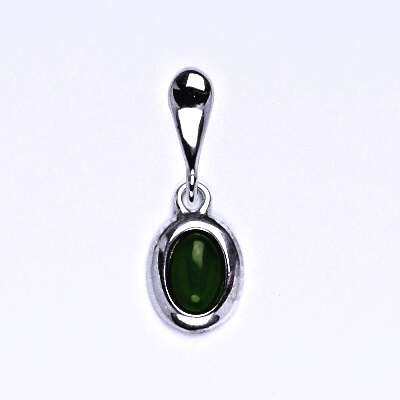Stříbrný přívěsek,přírodní kámen nefrit 6x4 mm, P 1353