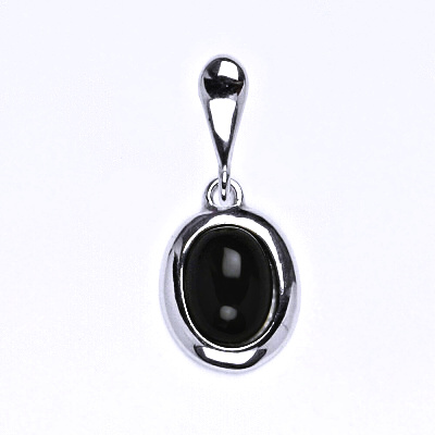 Stříbrný přívěsek,přírodní kámen onyx 8 x 6 mm, P 1355 (1475)