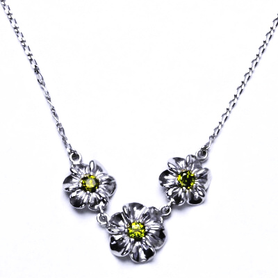 Stříbrný náhrdelník se zirkonem olivín, kytičky, NH 1434/1435