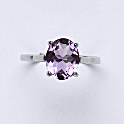 Stříbrný prsten, přírodní ametyst, 10 x 8 mm, T 1467