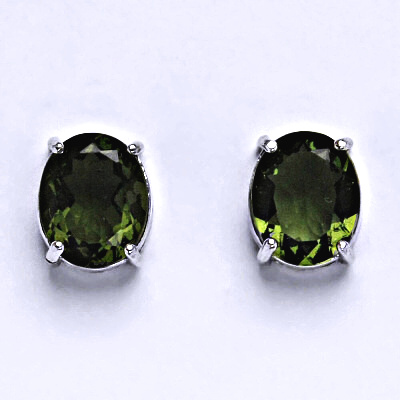 Stříbrné náušnice s přírodním vltavínem 10 x 8 mm, NŠ 1242