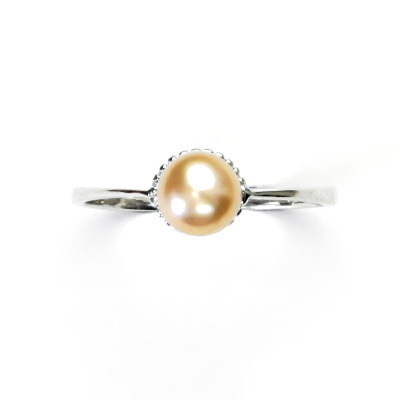 Stříbrný prsten,přírodní říční perla lososová, 5,5 mm,prstýnek ze stříbra,T 1356