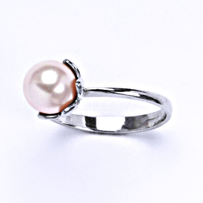 Stříbrný prsten se Swarovski rosaline perlou 8 mm, T 1351