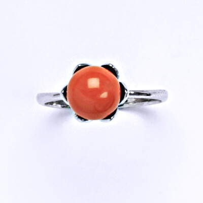 Stříbrný prsten se Swarovski coral perlou, T 1351