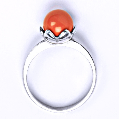 Stříbrný prsten se Swarovski coral perlou, T 1351