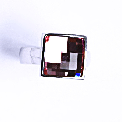 Stříbrný prsten s krystalem Swarovski (Light Rose)T 1305