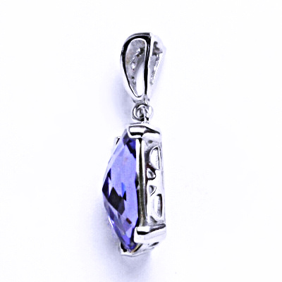 Stříbrný přívěsek s krystalem Swarovski tanzanit, P 1283
