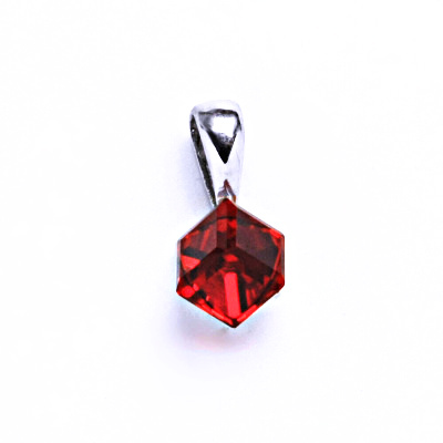 Přívěsek s krystalem Swarovski (Light Siam 6x6 mm)P1230 