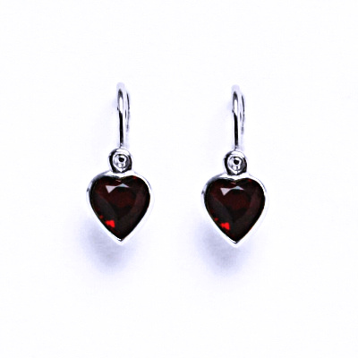 Stříbrné dětské naušnice srdce s krystalem Swarovski (barva Siam)NK 1315