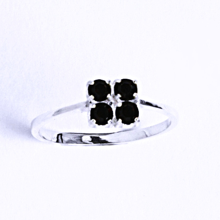 Stříbrný prsten s krystalem Swarovski granát, T 1324