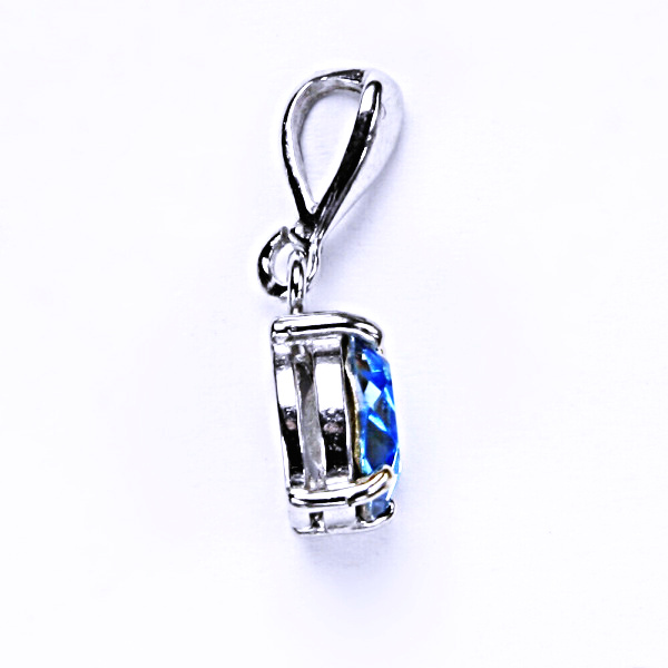 Stříbrný přívěšek, krystal Swarovski krystal, akvamarin, šperky s krystaly, P 1245/22