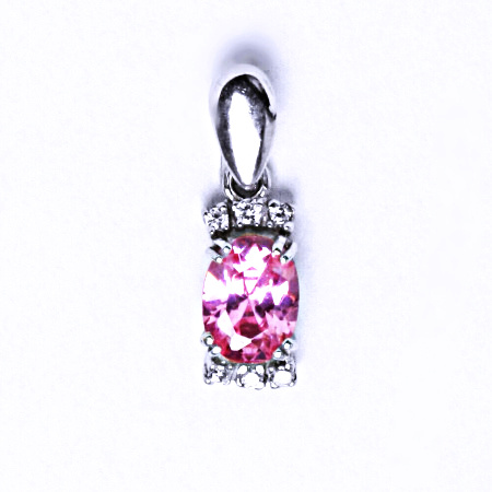 Stříbrný přívěšek s růžovými zirkony 000641101322 VP 64 BZ +střed pink