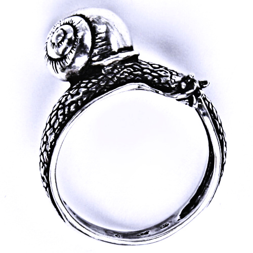 Stříbrný prsten s patinou, šnek, prstýnek ze stříbra, stříbro, T 857 