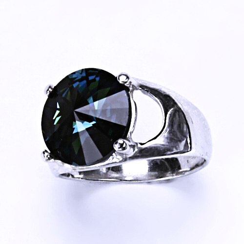 Stříbrný prsten s krystalem Swarovski Rivoli (barva Montana) T 1188