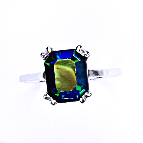 Stříbrný prsten s krystalem emerald efekt, T 1201