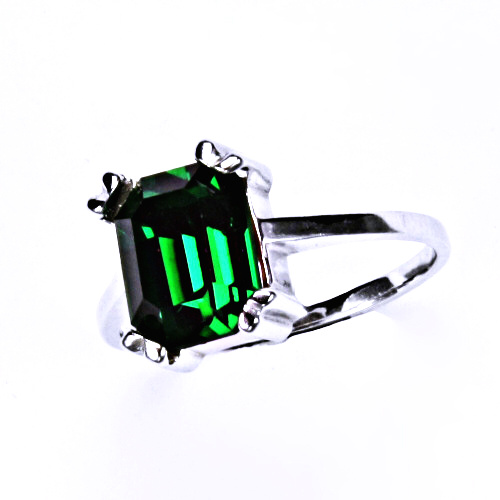 Stříbrný prsten s krystalem emerald, T 1201