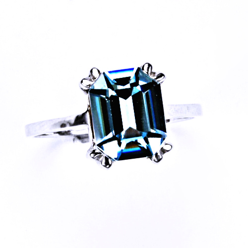 Stříbrný prsten s krystalem aqua bohemica, T 1201