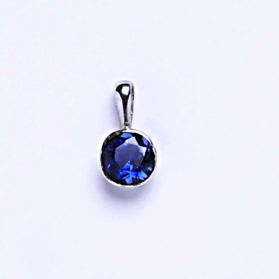 Stříbrný přívěšek, šperky 1, P 1050 spinel
