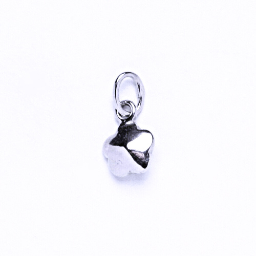 Stříbrný přívěšek s krystalem Swarovski (kytička 6 mm Peridot)P 1297