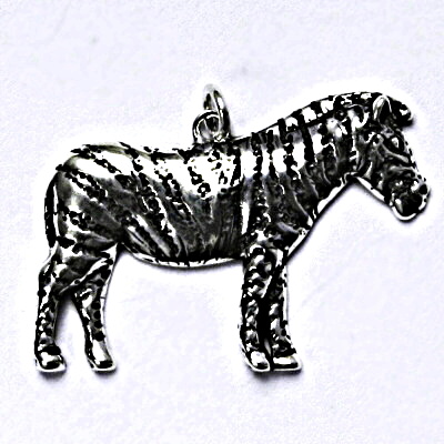 Stříbrný přívěšek s patinou, zebra, přívěsek ze stříbra P 190