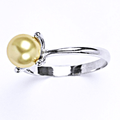 Stříbrný prsten se Swarovski perlou gold, T 1400