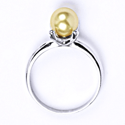Stříbrný prsten se Swarovski perlou gold, T 1400
