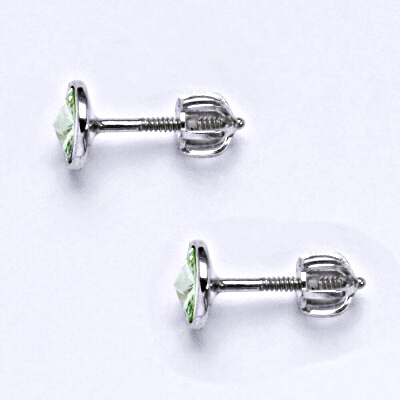 Stříbrné náušnice na šroubek se Swarovski krystalem chryzolite,NŠ 1336