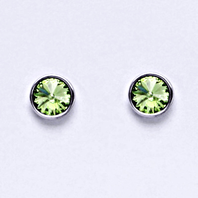 Stříbrné náušnice na šroubek se Swarovski peridot krystalem,NŠ 1336