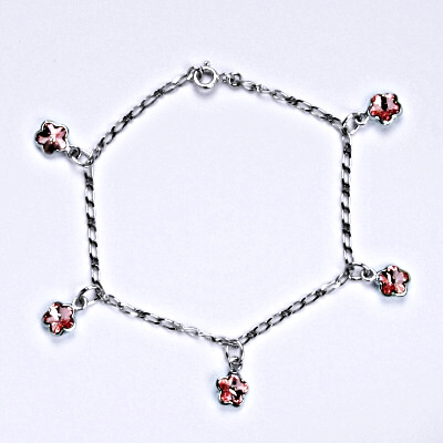 Stříbrný náramek se Swarovski krystaly rose, kytičky, R 1297