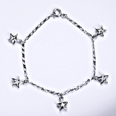 Stříbrný náramek se Swarovski čirými krystaly, hvězda, R 1326