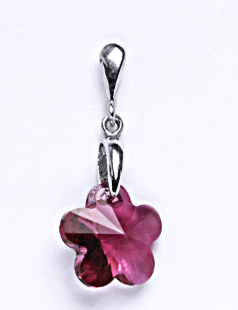 Stříbrný přívěšek s krystalem Swarovski fuchsie,šperk,přívěšek ze stříbra, P 1313/22