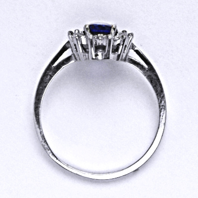 Stříbrný prsten Kate, syntetický spinel, čiré zirkony, T 1480 