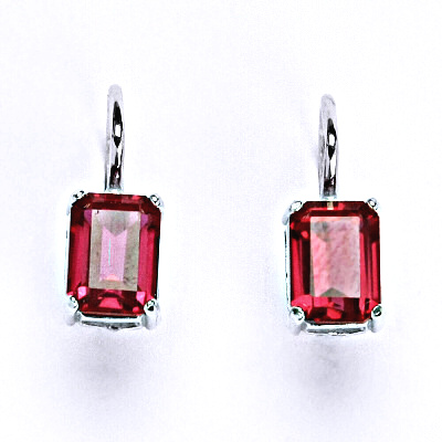 Stříbrné náušnice se syntetickým ruby zirkonem, NK 1446