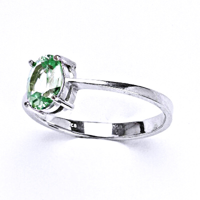 Stříbrný prsten se syntetickým zirkonem peridot 8x6 mm, T 1245